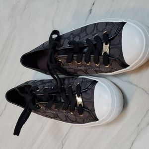 Coach tennis shoes